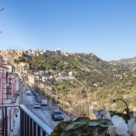 Guest house Ad Maiora - Design Ragusa