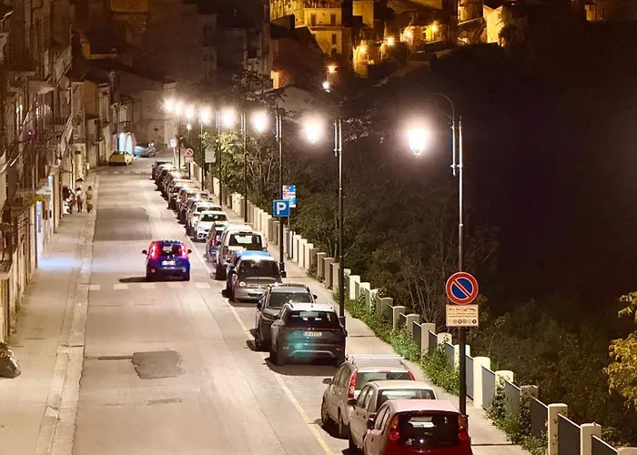 Ad Maiora - Design 4*